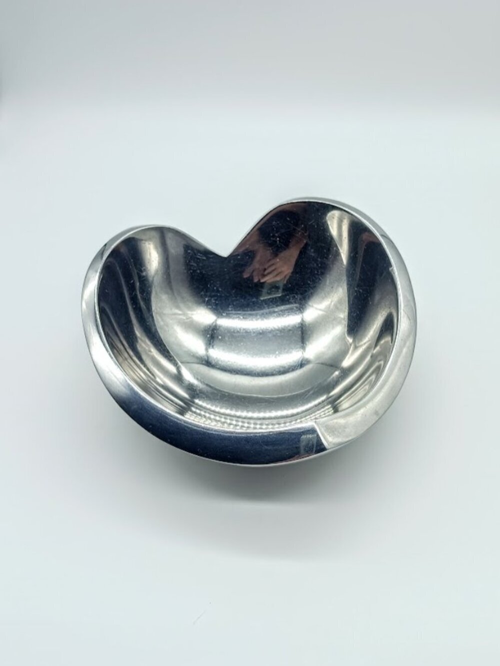 Nambe 542 Sean O'Hara 2005 Heart-Shaped Bowl